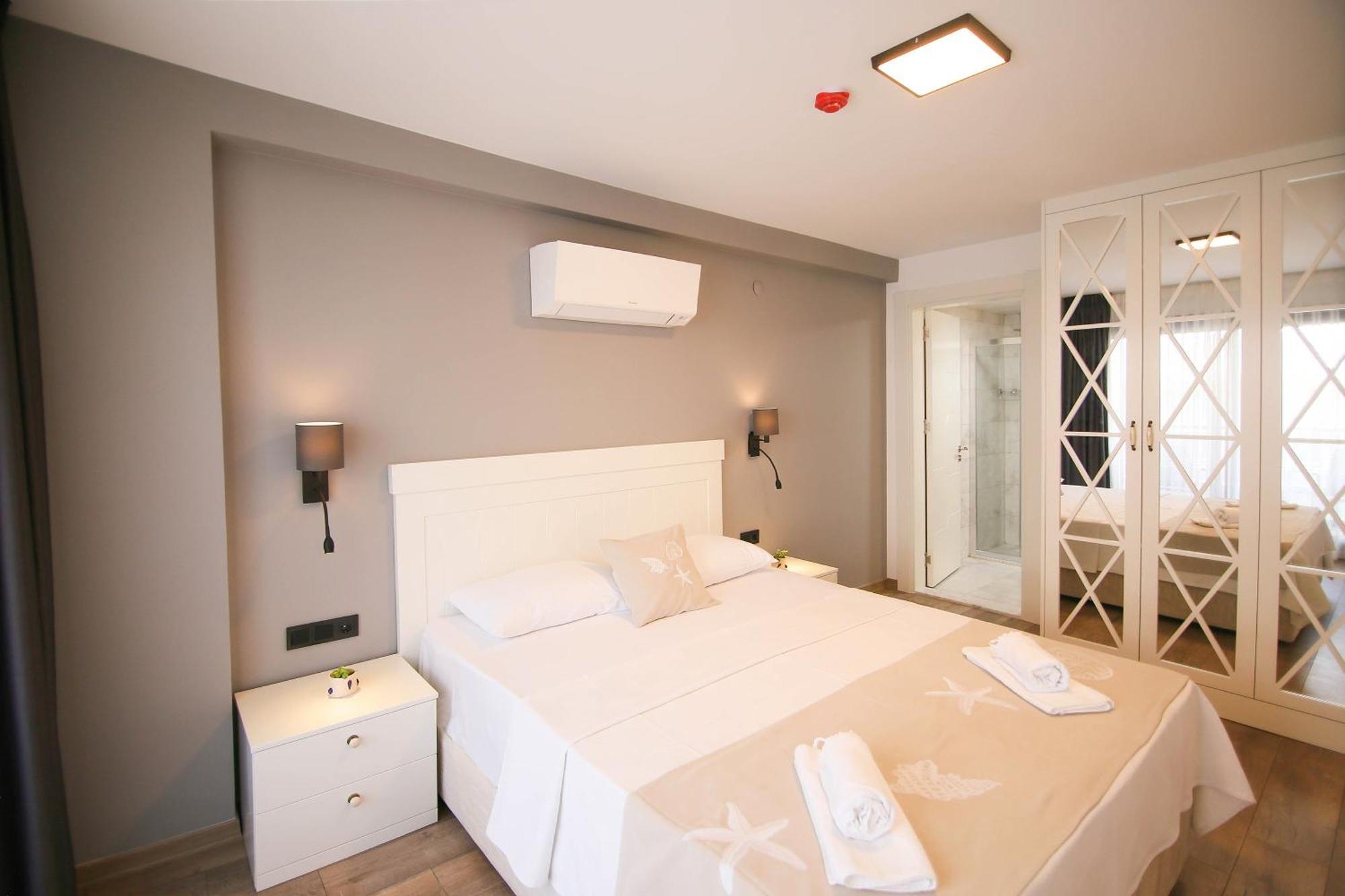 Krem Marin Otel Чешме Екстер'єр фото